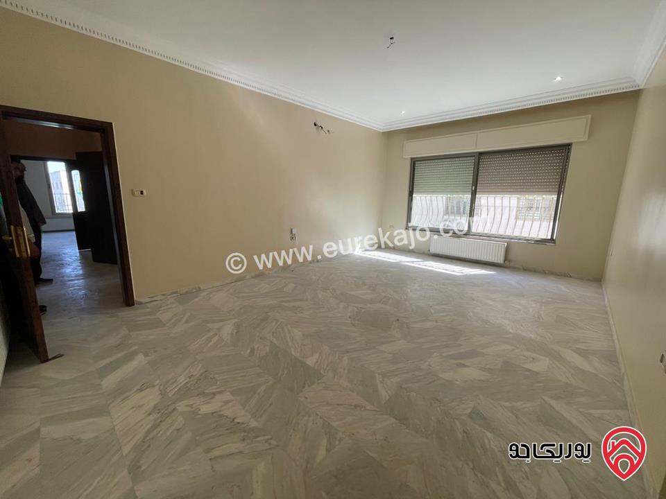 شقة فارغة مساحة 325م للإيجار في عمان - ضاحية الأمير راشد 