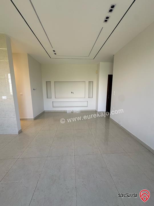 شقة سوبر ديلوكس طابق أول مساحة 165م للايجار في عمان - مرج الحمام 