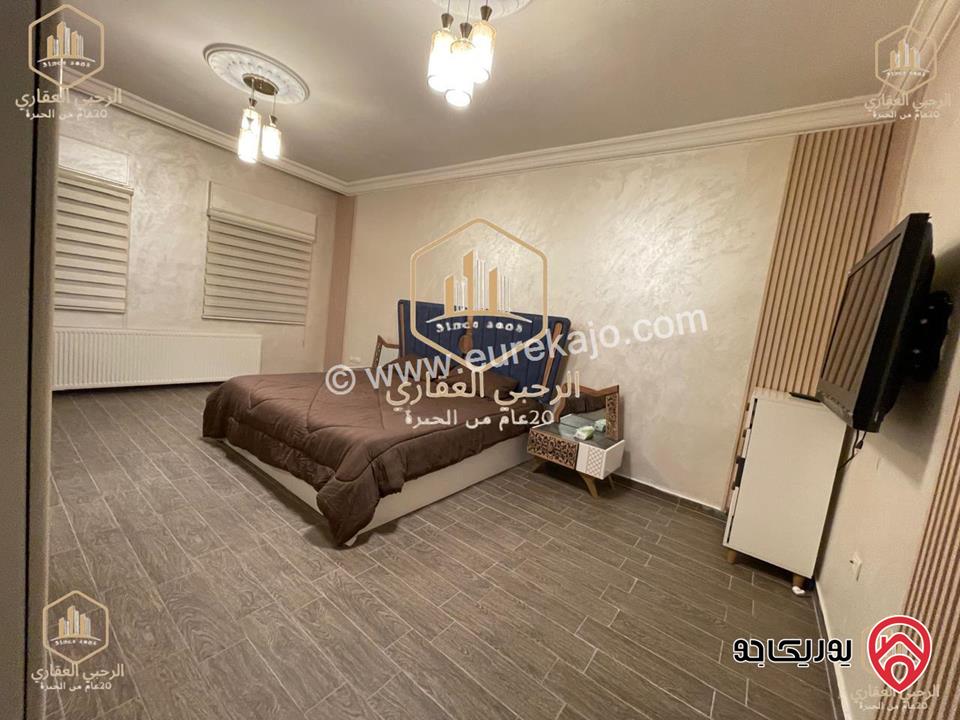 شقة طابق ثالث مع رووف سوبر ديلوكس مساحة 450م للايجار في عمان - خلدا