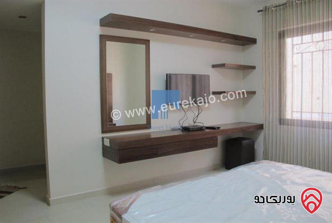 شقة أرضية مفروشة فاخرة للبيع في جبل عمان - مقابل رئاسة الوزراء وقرب فندق عمان ويست 100م مع ترسات 110م بسعر مغري