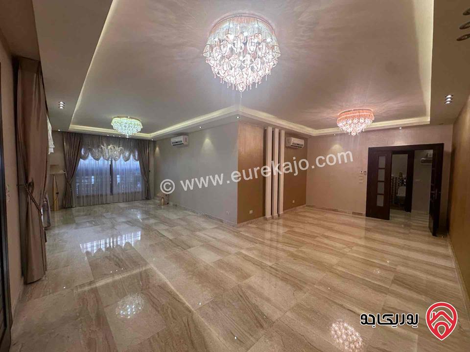 شقة تشطيب فلل 204م ارضية للبيع في عمان - الصويفية