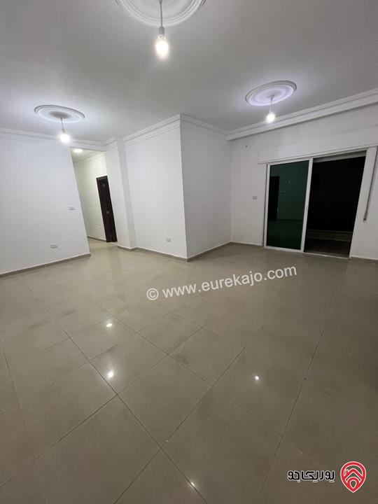 شقة طابق ثالث لا يوجد مصعد مساحة 123م للبيع في صويلح