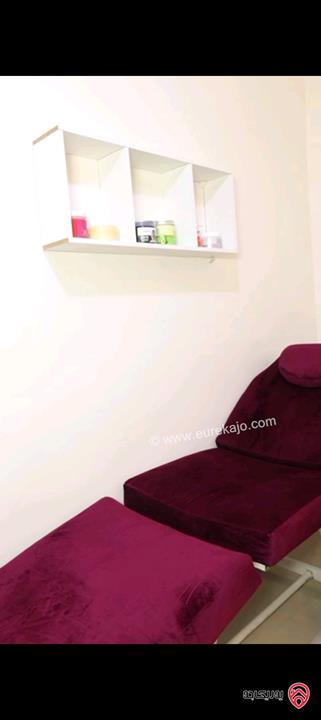 صالون سيدات مساحة 45م للبيع في الزرقاء الجديدة 