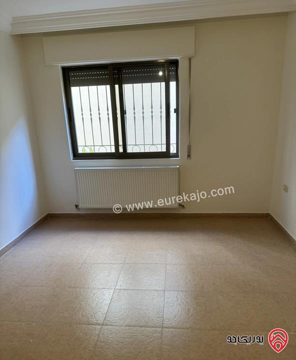 شقة سوبر ديلوكس مساحة 164م داخلي و 120م خارجي للبيع في عمان - حي الصحابة