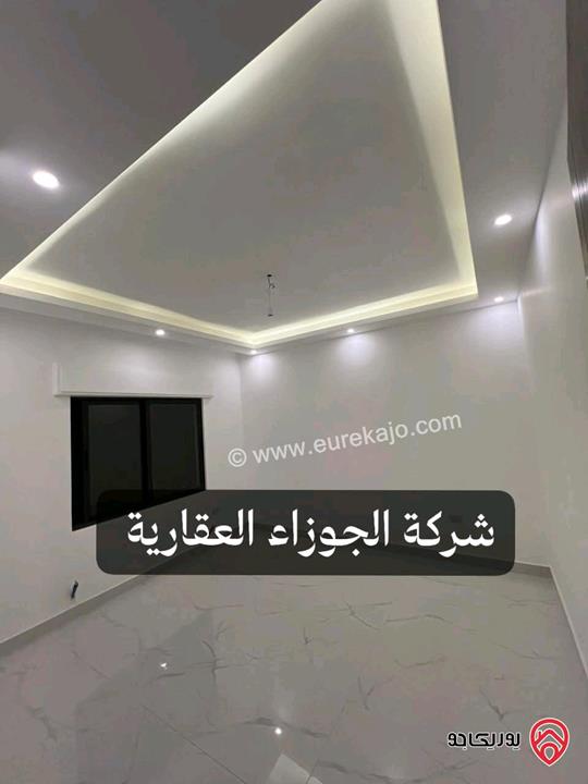 شقة أرضية فاخرة لم تسكن مساحة 150م داخلي و 30م خارجي للايجار في عمان - الياسمين