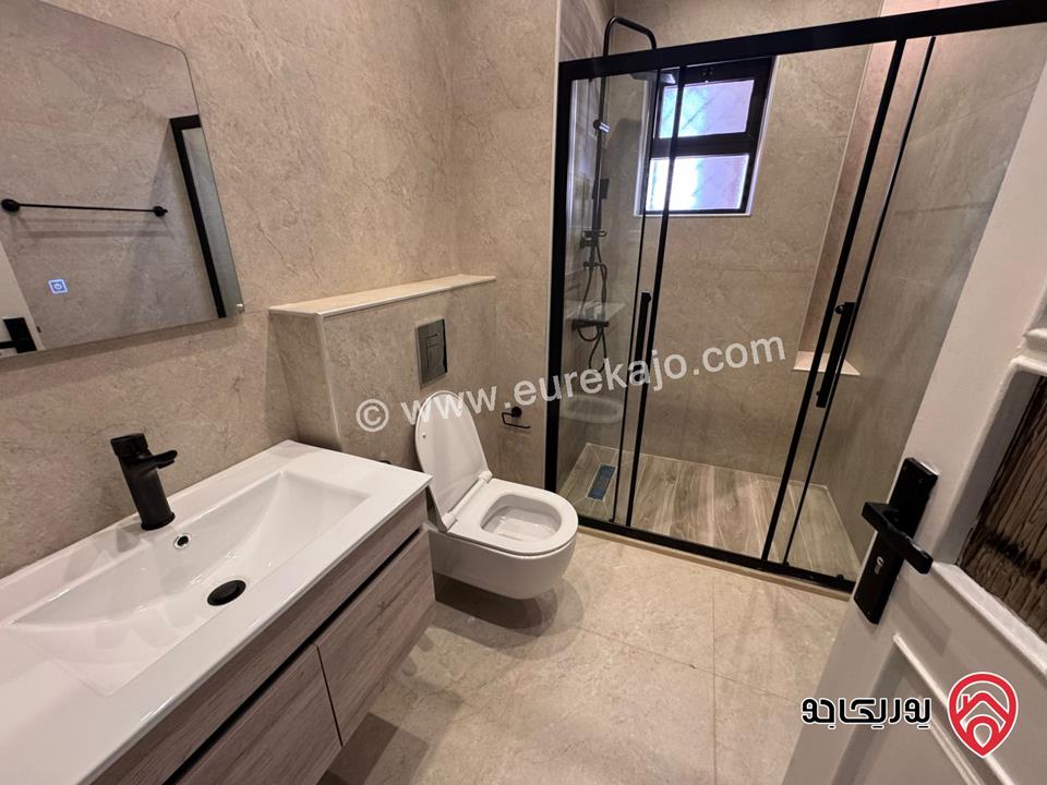 فيلا مستقلة للايجار في عمان - ام السماق مساحة الارض 500م البناء 450و الحديقة 200م والترس 200م