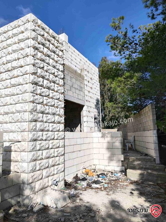 منزل فيلا عظم مساحة البناء 380م على أرض 450م للبيع في عمان - اليادودة