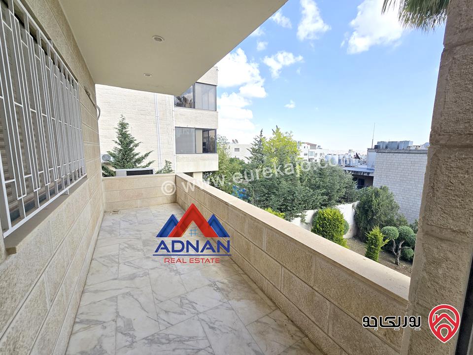 شقة ارضية مساحة 170م داخلي و 90م خارجي للإيجار الفارغ مع مدخل خاص من ضمن فيلا في عمان - الرابية