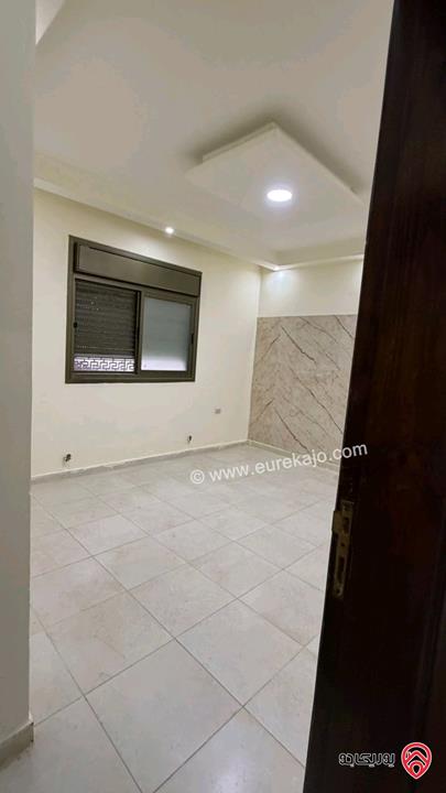 شقة فارغة طابق أرضي مساحة 175م داخلي و 45م خارجي للايجار في عمان - المدينة الرياضية