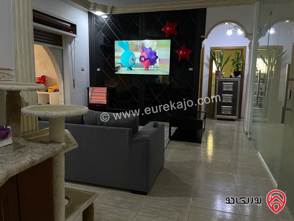 ڤيلا 3 طوابق على ارض 10 دونم مزروعة حمضيات للبيع في اربد - الشونة الشمالية