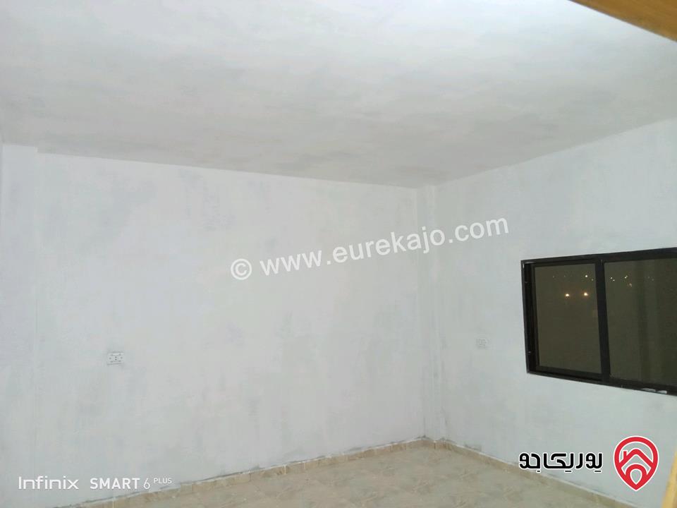 شقة مساحة 70م طابق ثاني للايجار في اربد - حوارة