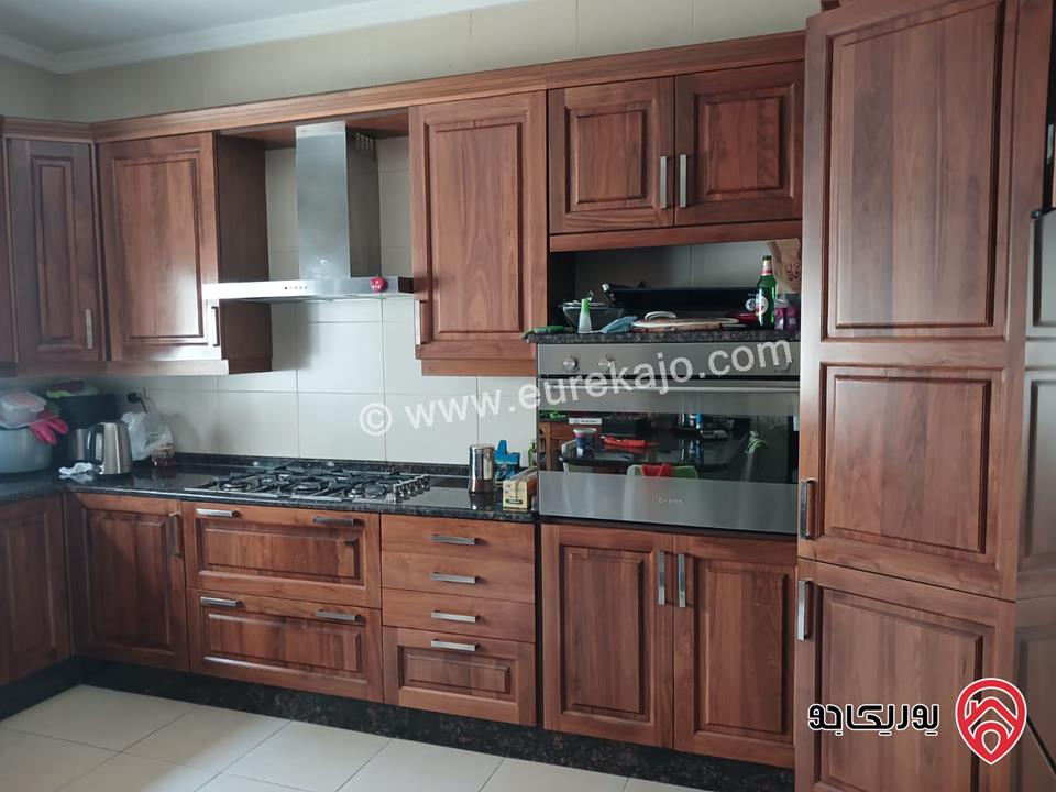 شقة ديلوكس مساحة 313م تصلح لسفارات للبيع مفروشة في عمان - عبدون الجنوبي 