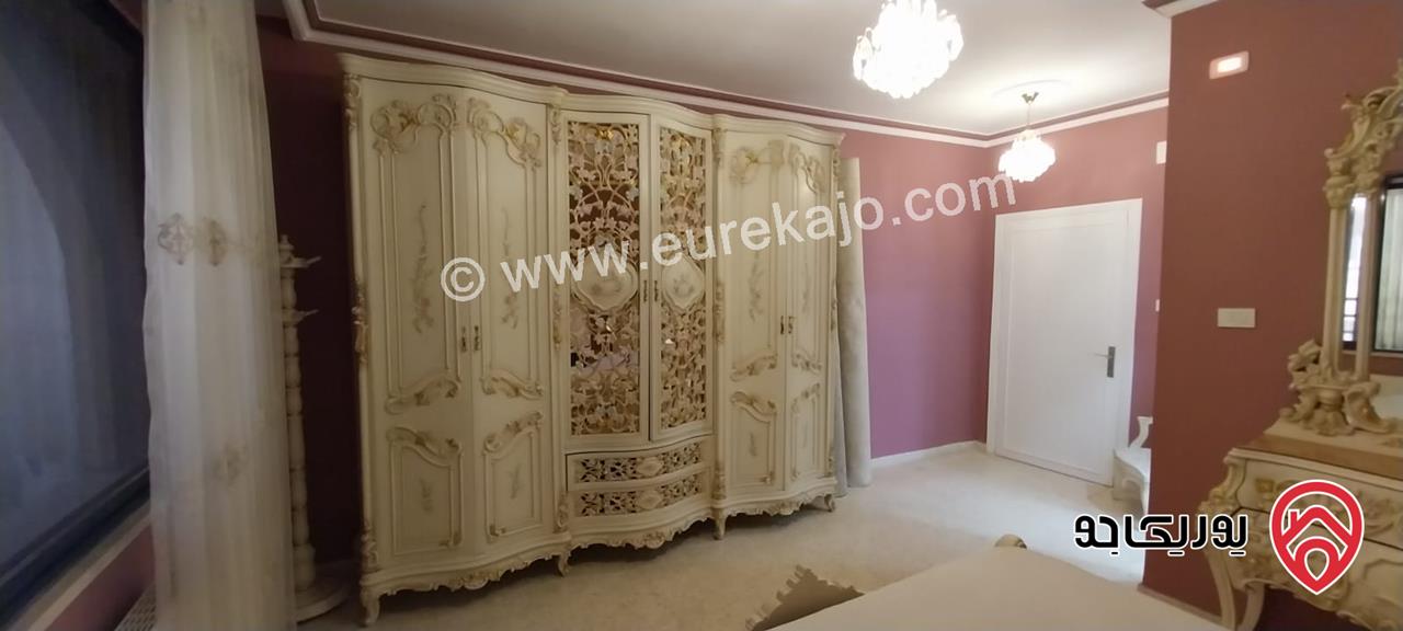 شقة طابقية مفروشة للبيع في عمان - تلاع العلي طابق ثالث مساحة البناء 350م والترس 60م
