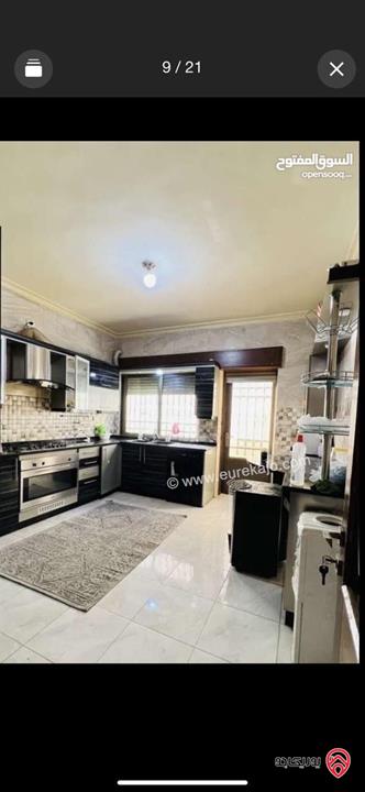 شقة طابق أرضي مساحة 235م مفروشة للإيجار في – عمّان / الجبيهة