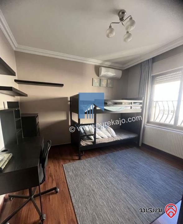 شقة مفروشة فاخرة للبيع في عمان - الجندويل طابق ثالث 185م تشطيب سوبر ديلوكس