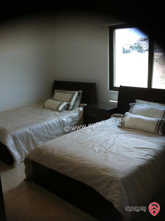 شقة مفروشة مساحة 150م للبيع في عمان -  الكرسي 