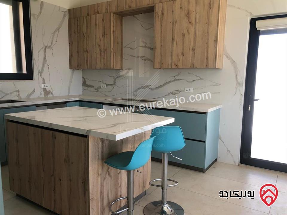 فيلا مستقلة فاخرة مساحة 660م على أرض 501م للبيع في عمان - بدر الجديدة