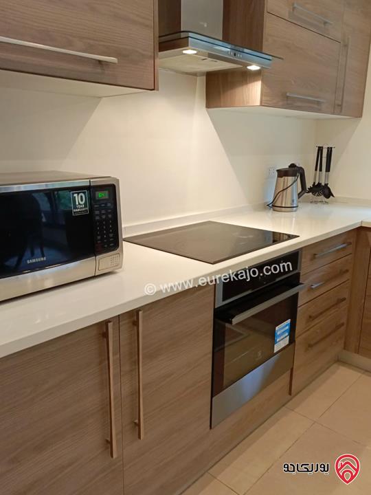 شقة مفروشة مساحة 102م داخلي و 70م خارجي للايجار في عمان - عبدون من المالك مباشرة