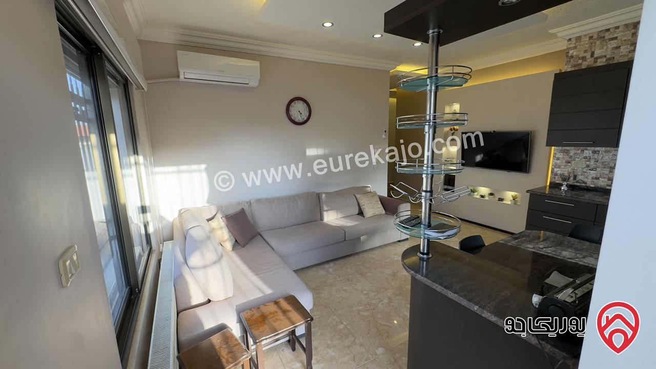 شقة فاخرة 150م طابق ثالث للبيع في الجندويل – عمّان (مفروشة بالكامل)