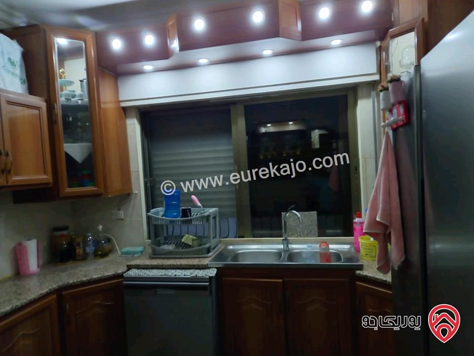 شقة سوبر ديلوكس طابق أول مساحة 142م للبيع في عمان - جبل الزهور 