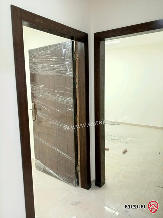 شقة طابق ثالث مساحة 188م للايجار في عمان - طبربور 