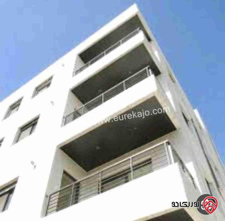 شقة سكنية مساحة 150م طابق ثالث للبيع في الزرقاء - جبل طارق اتوستراد الزرقاء عمان من المالك مباشرة