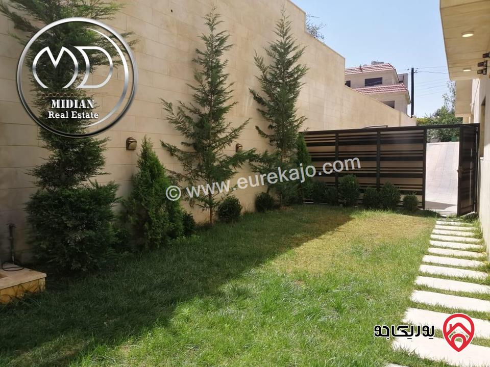 شقة دوبلكس أرضية للبيع في عمان - دابوق مساحة 275م 4 نوم مع ترس وحديقة 250م تشطيبات سوبر ديلوكس جديدة لم تسكن
