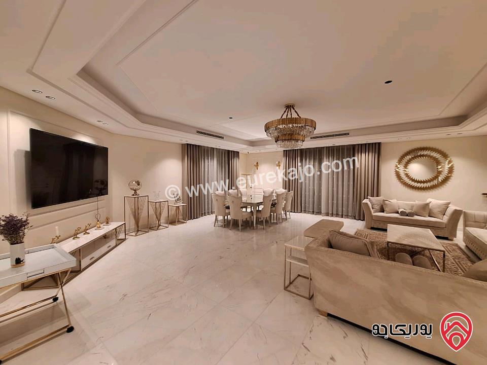 شقة فخمة طابق ثاني مساحة 333م للبيع في عمان - عبدون بالقرب من السفارة السعودية