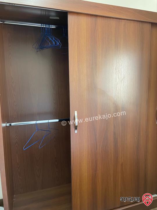 شقة طابق ثالث مساحة 120م للايجار مفروشة في عمان - الجاردنز حي البركة