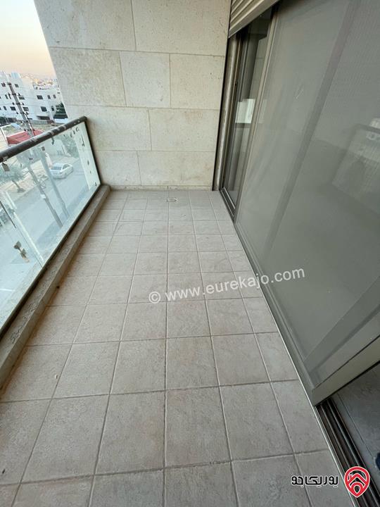 شقة سوبر ديلوكس مساحة 240م طابق ثاني للإيجار في عمان - الكرسي