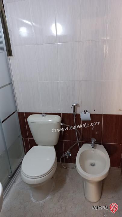 شقة طابق ارضي معلق مساحة 129م للبيع في عمان - الجبيهة 