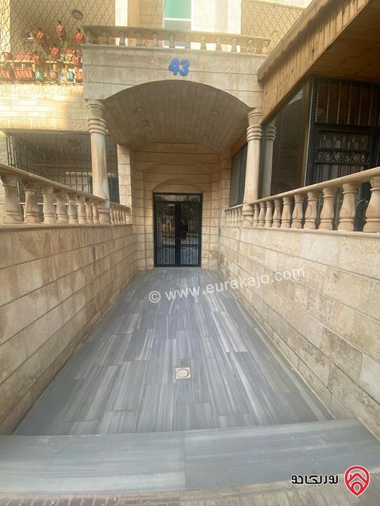شقة مساحة 200م طابق ثاني للبيع في عمان - طبربور / شارع المظفر الايوبي / عمارة ٤٣
