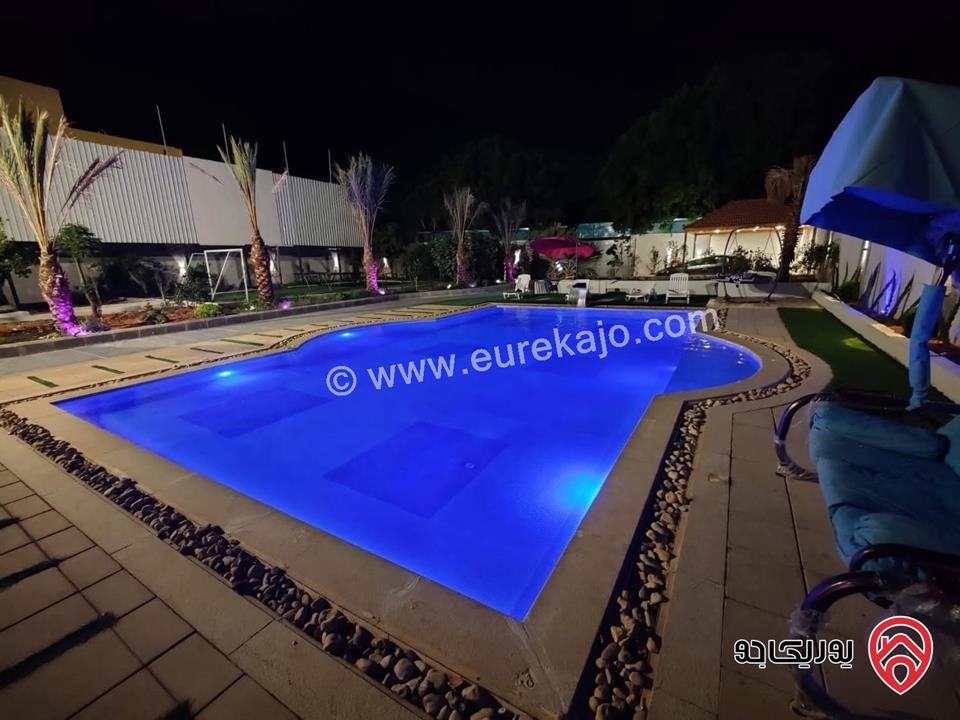 مزرعة مساحة الأرض 1560م والبناء 300م للبيع في البحر الميت - جوفة الكفرين