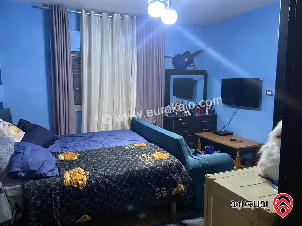 شقة طابق ثاني مساحة 160م للبيع في عمان - ام اذينة بالقرب من ابراج السادس 