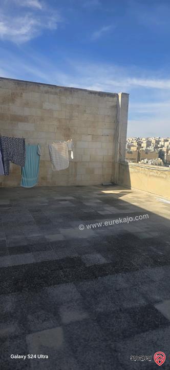 شقة مساحة 320م طابق أخير مع رووف للبيع في عمان - الجاردنز 