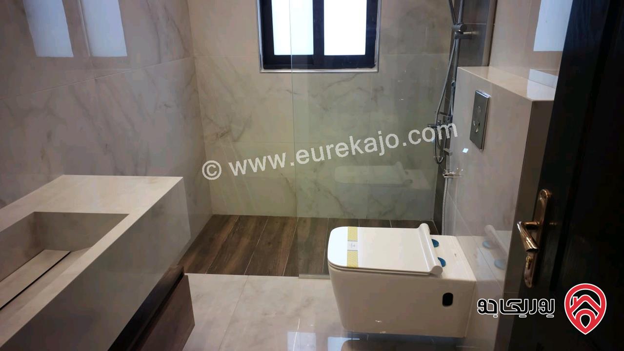 شقة مميزة طابق ثاني مساحة 196م للبيع في عمان - خلدا