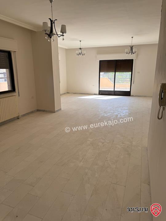 روف طابقي مساحة 349م للبيع في عمان - موقع مميز بالقرب من الدوار الخامس 