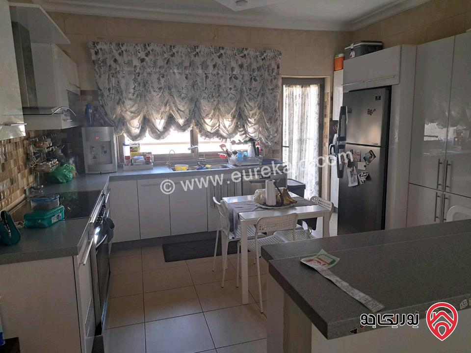 شقة سكنية مساحة 150م طابق ثاني للبيع في عمان - منطقة الجبيهة حي الريان 