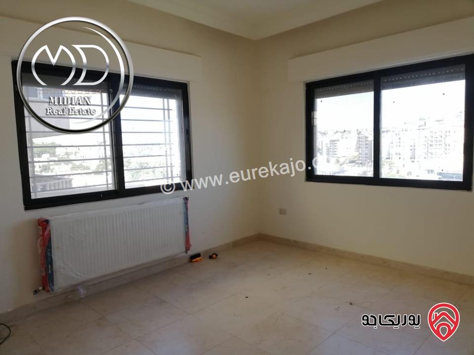 شقق فارغة للايجار في عمان - دابوق مساحات 200م تشطيبات سوبر ديلوكس اطلالة جميلة بسعر مميز 