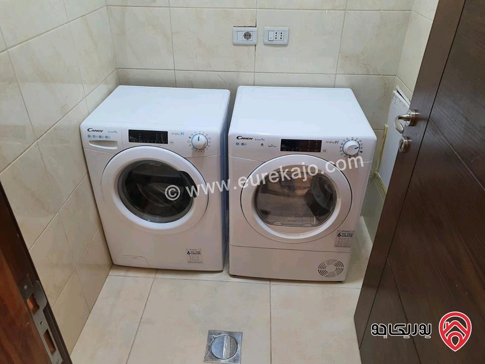 شقة فخمة مميزة طابقية مساحة 320م للايجار في عمان - خلدا