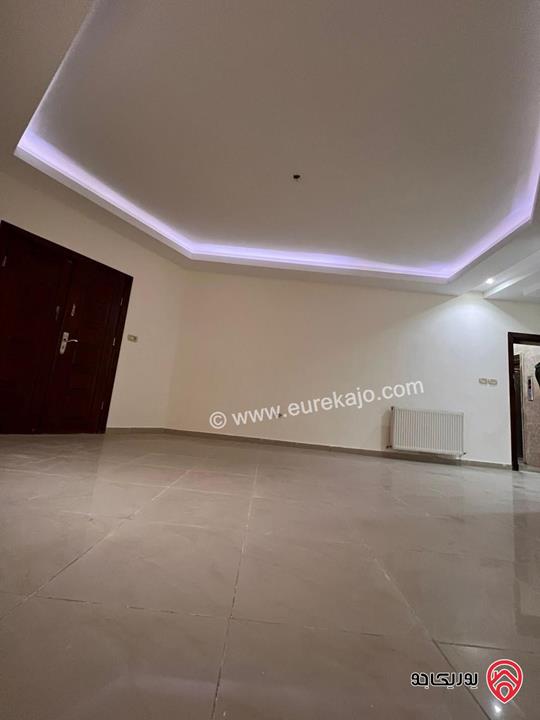 شقة طابق أرضي مساحة 180م للايجار في عمان - دابوق 