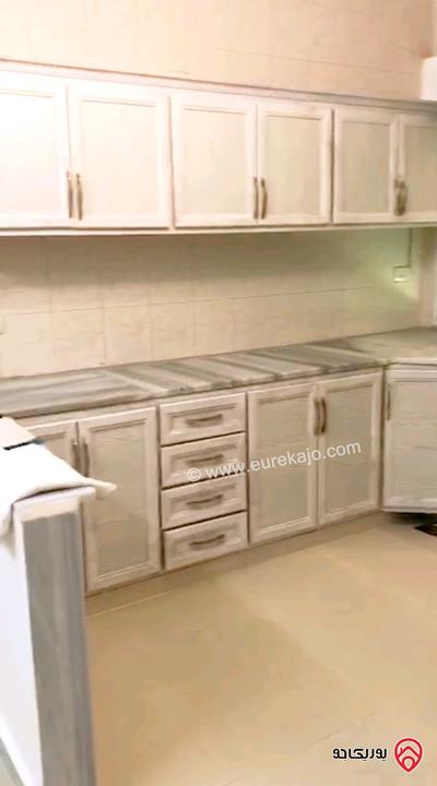 شقة طابق ثالث مساحة 121م للبيع في اربد - ضاحية الحسين