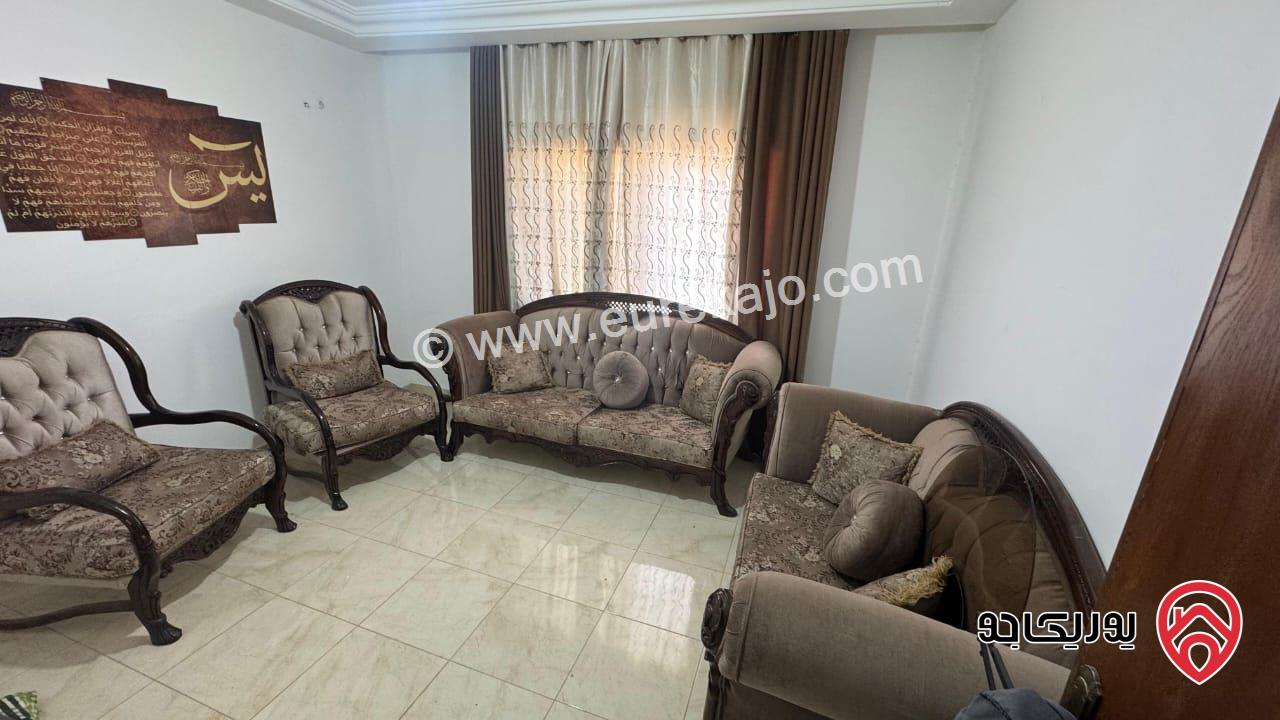 شقة طابق ثاني سوبر ديلوكس مساحة 115م للبيع في عمان - تلاع العلي 