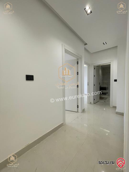 شقة سوبرديلوكس طابق أول مساحة 180م للايجار في عمان - تلاع العلي