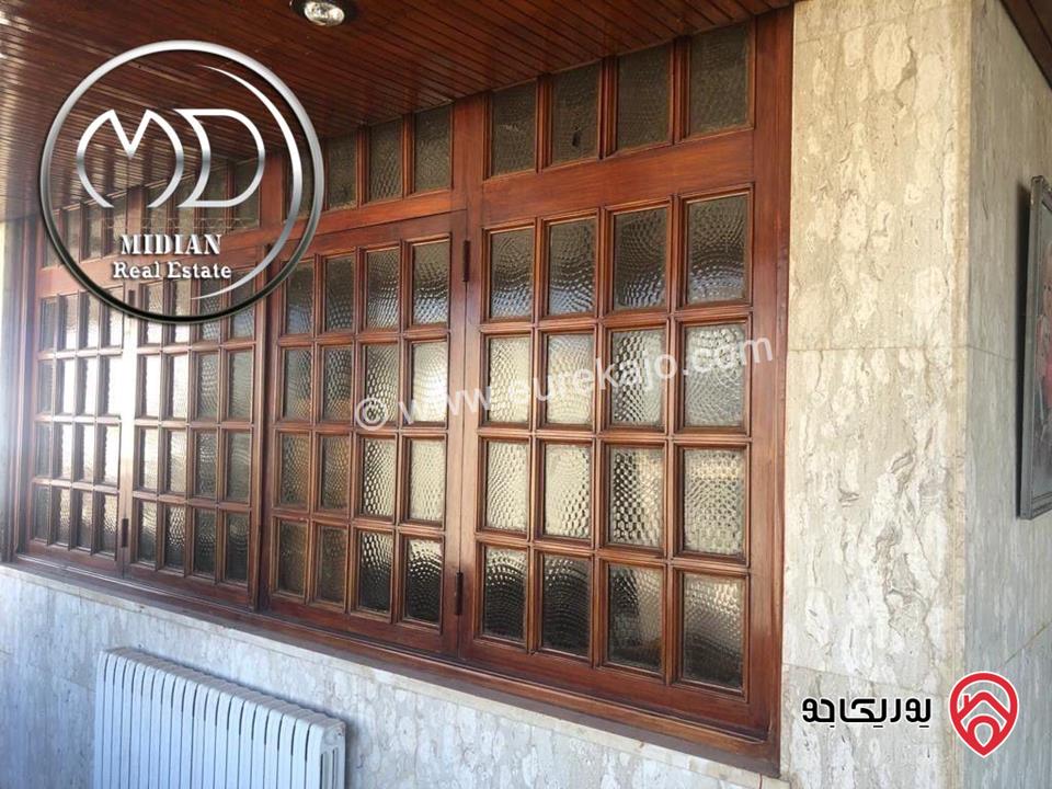 شقة للبيع في عمان - الصويفية طابق ثالث مساحة 350م تشطيبات و ديكورات سوبر ديلوكس اطلالة جميلة بسعر مميز