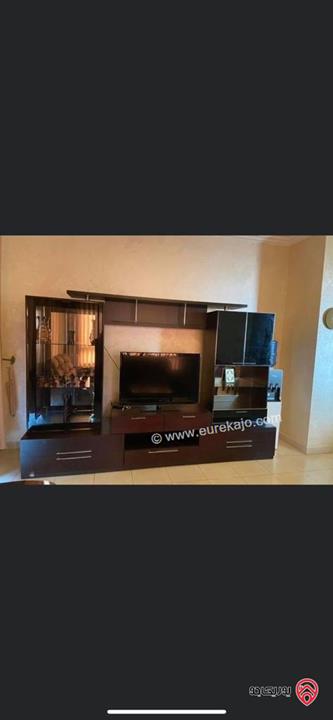 شقة مميزة مفروشة فرش كامل مساحة 155م مع اطلالة خلابة على البرك والبحر للبيع داخل منتجع سمارة البحر الميت