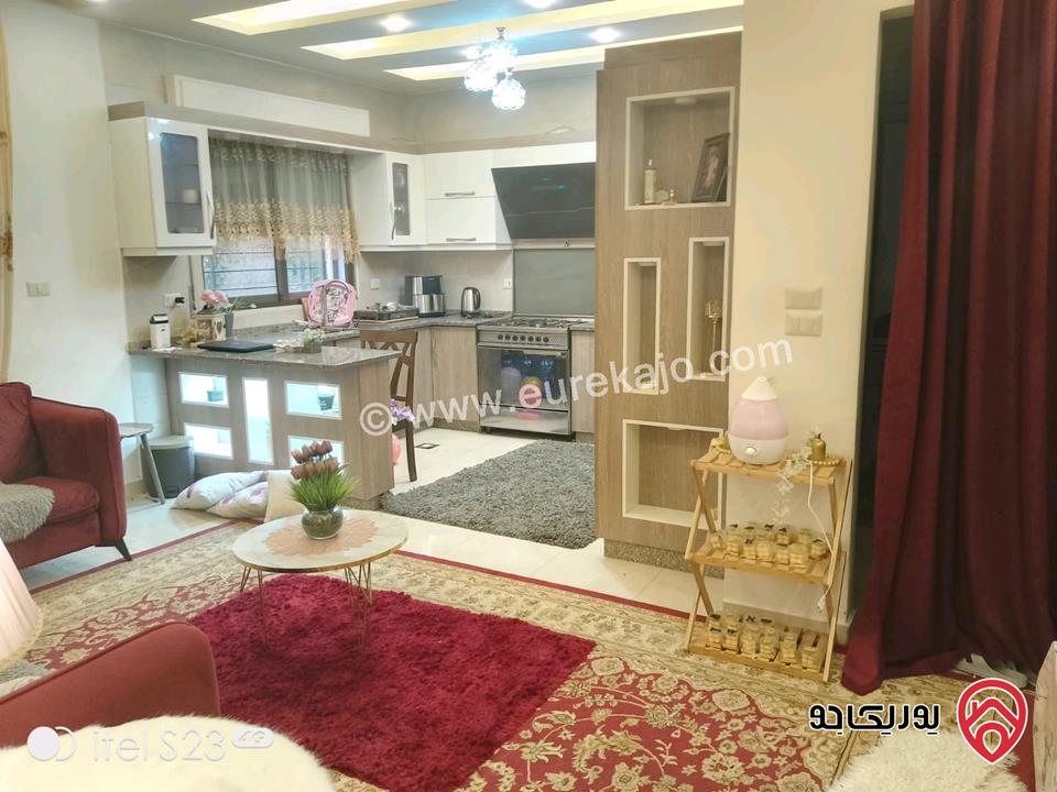 شقة جديدة مساحة 125م داخلي و 45م خارجي للبيع في عمان - ضاحية الاقصى منطقة هادئة وجديدة 