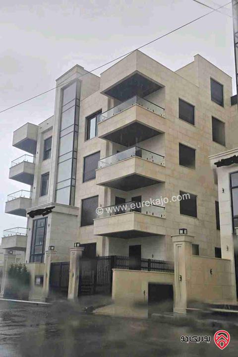 شقة أرضية مساحة 190م داخلي و 40م خارجي للبيع في عمان - مرج الحمام 