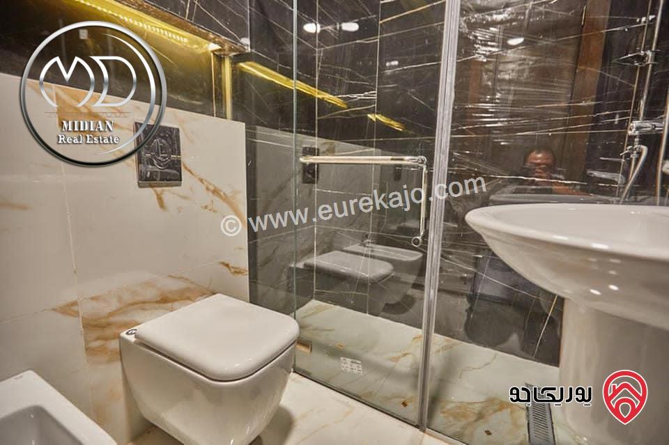 شقة دوبلكس طابق اخير مع روف مساحة 255م للبيع في عمان - عبدون