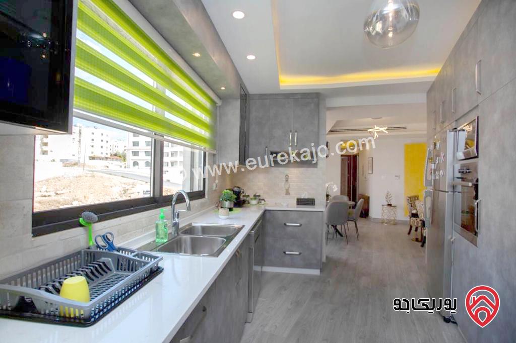 شقة مفروشة طابق أول مساحة 120م للإيجار في عمان - دير غبار